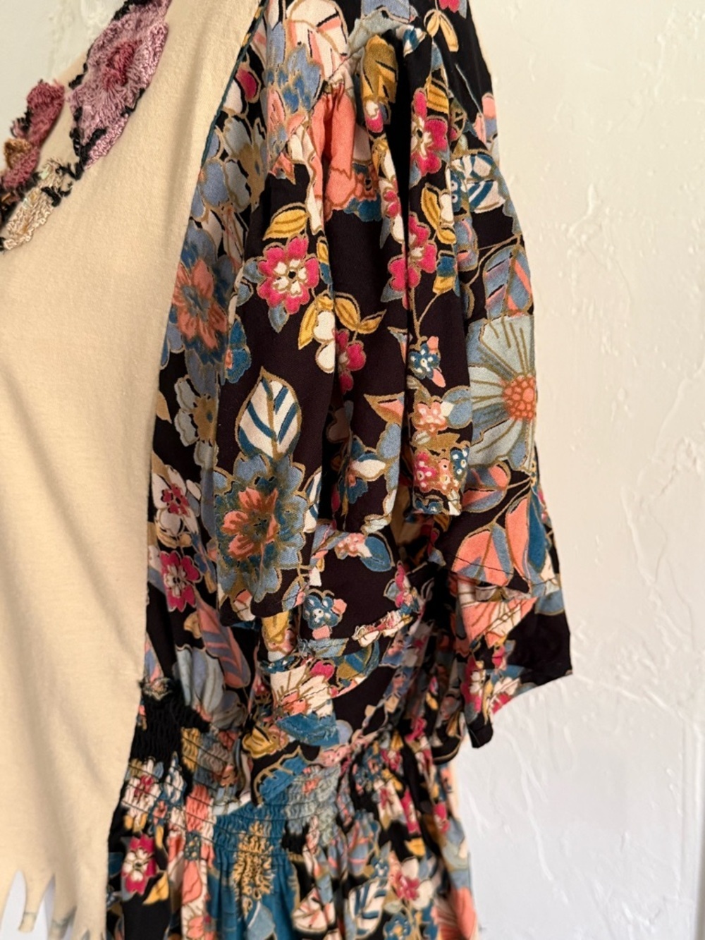 Mixed Media Upcycled Floral Fringe Top Large - Picture 6 of 8